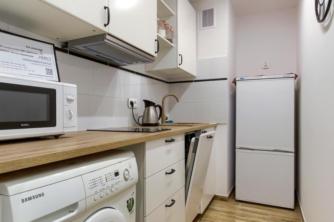 Unit Rooms Warszawa By Metro Rondo Onz Short Rent Idealne Pokoje Na Nocleg W Warszawie Exterior photo
